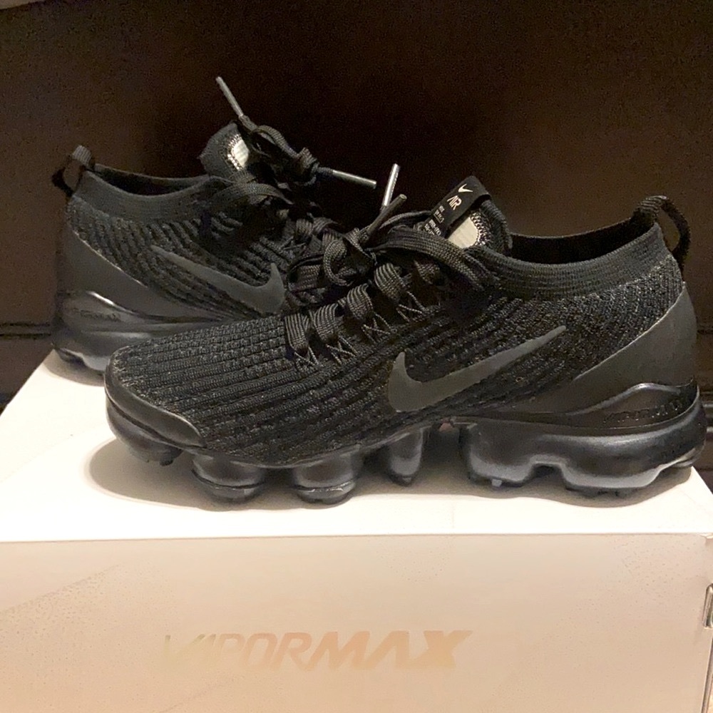 Nike VAPORMAX FLYNIT 3